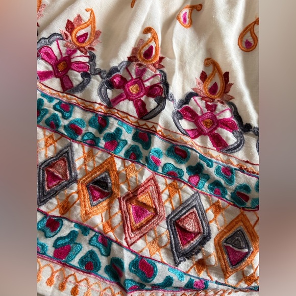 Teenplo smocked embroidered cap sleeve off shoulder dress small - Picture 9 of 10